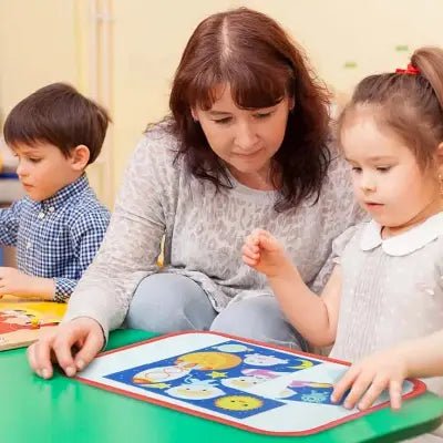 Tableau d'Activité Montessori - MontessoriBoard™ - Planète - LE MIROIRE